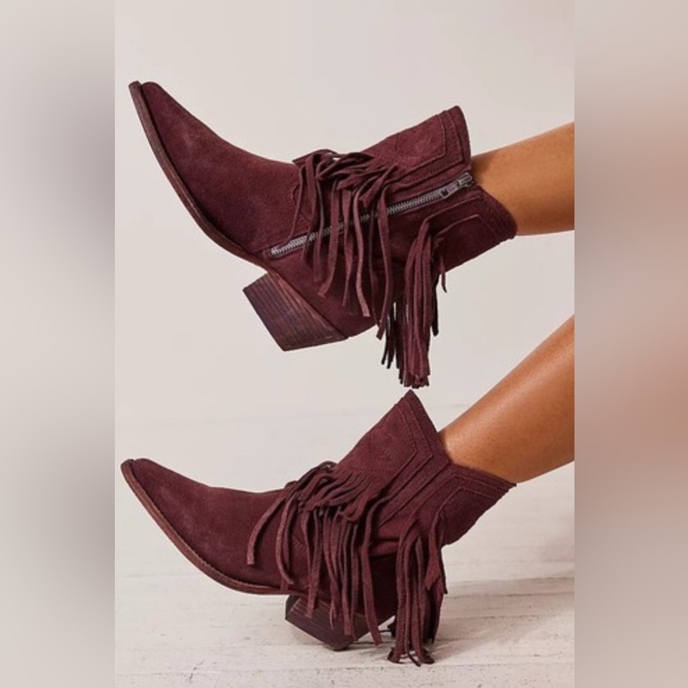 Free People Lawless Bone Suede Leather Fringe Western Boots Size 37.5 or 7